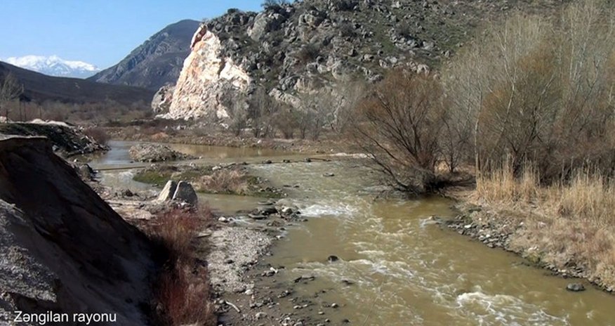 Zəngilanın Sarıqışlaq kəndindən görüntülər Zəngilanın Sarıqışlaq kəndindən görüntülər
