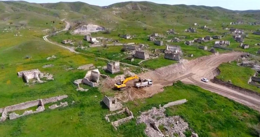 Qubadlıda yol tikintisi zamanı məscidi sökən şəxslər cəzalandırılacaq - RƏSMİ Qubadlıda yol tikintisi zamanı məscidi sökən şəxslər cəzalandırılacaq - RƏSMİ