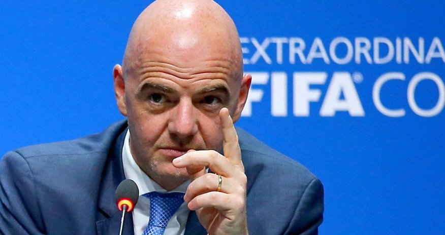 FIFA prezidenti: "Superliqanın yaradılmasını bəyənmirik" FIFA prezidenti: "Superliqanın yaradılmasını bəyənmirik"