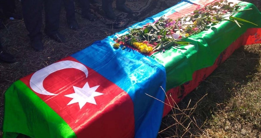 6 aydır komada olan əsgərimiz şəhid oldu - FOTO 6 aydır komada olan əsgərimiz şəhid oldu - FOTO