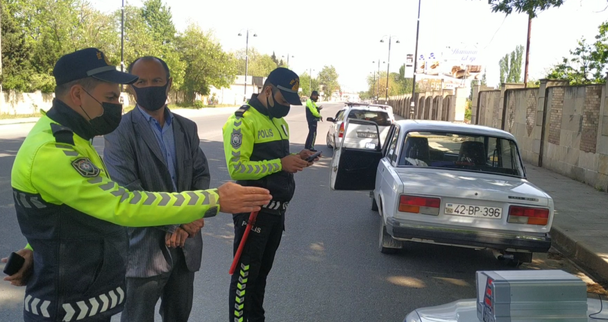 Lənkəranda 12 sürücü cərimələnib Lənkəranda 12 sürücü cərimələnib