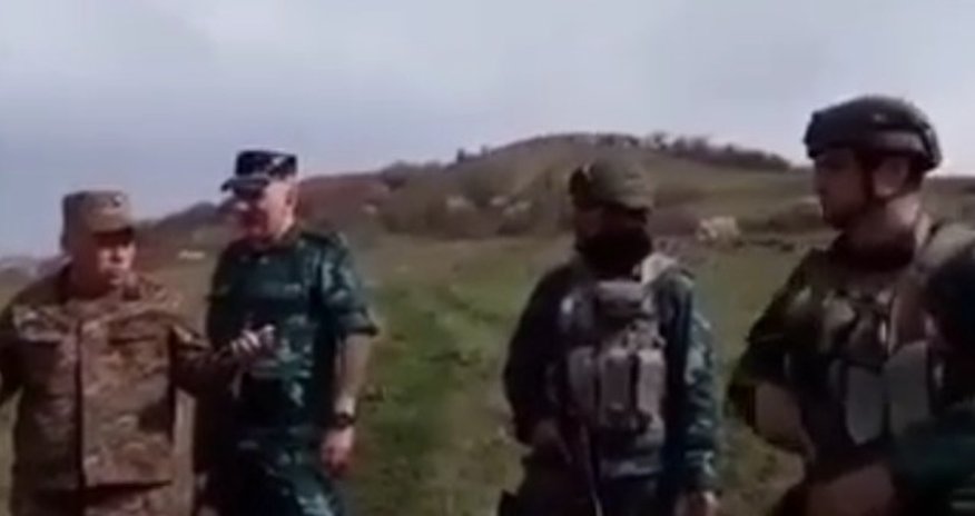 Ermənistanla sərhəddə Azərbaycan hərbçilərindən peşəkarlıq dərsi - Video Ermənistanla sərhəddə Azərbaycan hərbçilərindən peşəkarlıq dərsi - Video