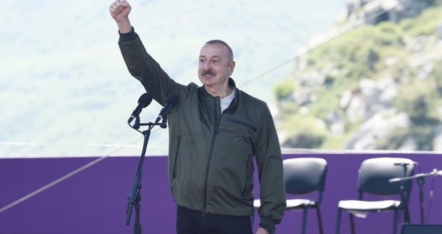 Şuşada “Xarıbülbül” musiqi festivalı başa çatdı Şuşada “Xarıbülbül” musiqi festivalı başa çatdı