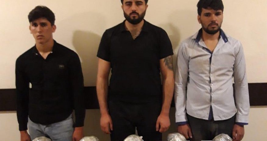 İrandan Azərbaycana narkotik keçirmək istəyən şəxslər tutulub İrandan Azərbaycana narkotik keçirmək istəyən şəxslər tutulub