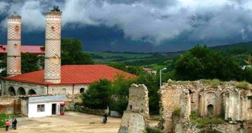 Deputat: Şuşada universitet yaradılsın Deputat: Şuşada universitet yaradılsın
