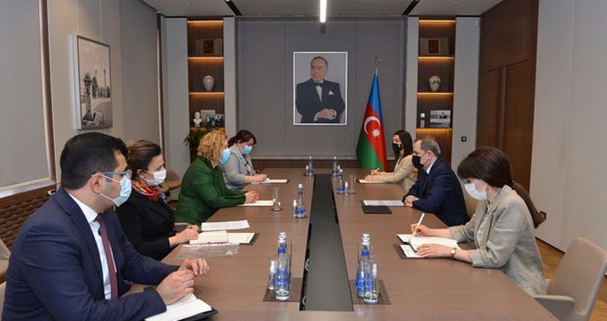 Ceyhun Bayramovla ÜST nümayəndəsi müzakirələr apardı Ceyhun Bayramovla ÜST nümayəndəsi müzakirələr apardı
