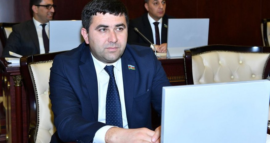 Bu şəxs Azərbaycan XİN-nin qara siyahısına düşüb - DEPUTATDAN AÇIQLAMA Bu şəxs Azərbaycan XİN-nin qara siyahısına düşüb - DEPUTATDAN AÇIQLAMA