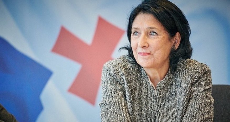 Prezident: “Gürcüstan üçün Azərbaycanla Ermənistan arasında yaxşı münasibətlərin olması vacibdir” Prezident: “Gürcüstan üçün Azərbaycanla Ermənistan arasında yaxşı münasibətlərin olması vacibdir”