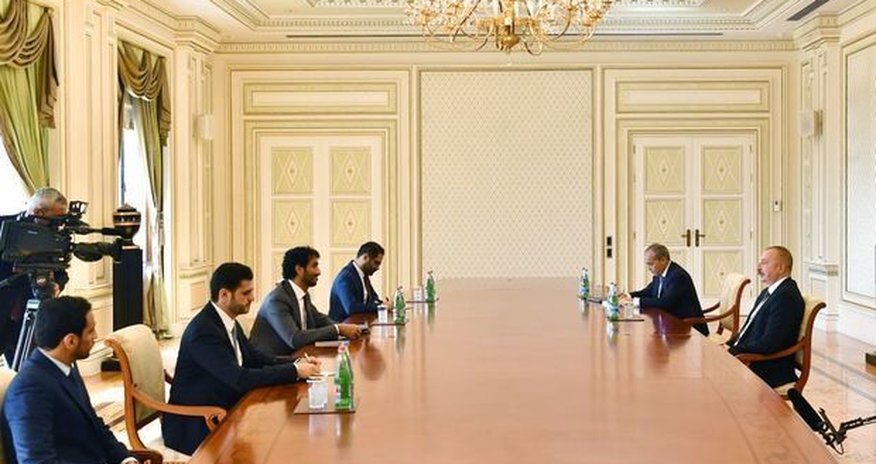 Президент Ильхам Алиев принял министра экономики ОАЭ Президент Ильхам Алиев принял министра экономики ОАЭ
