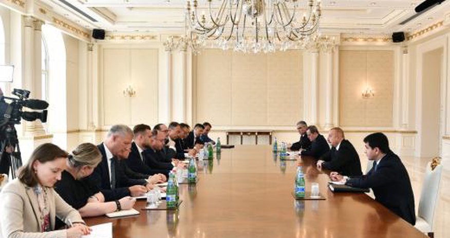 Карабахский конфликт урегулирован, вести переговоры по этому вопросу нет необходимости - президент Азербайджана Карабахский конфликт урегулирован, вести переговоры по этому вопросу нет необходимости - президент Азербайджана