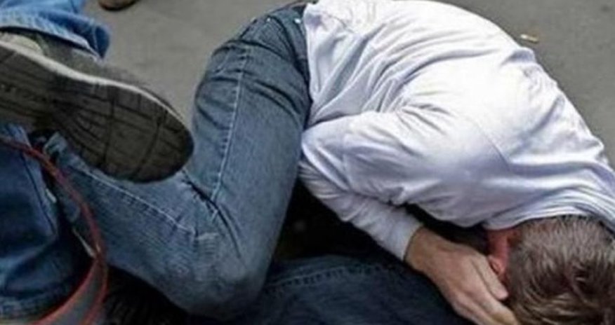 "Azəriqaz"ın əməkdaşı iş başında DÖYÜLDÜ "Azəriqaz"ın əməkdaşı iş başında DÖYÜLDÜ