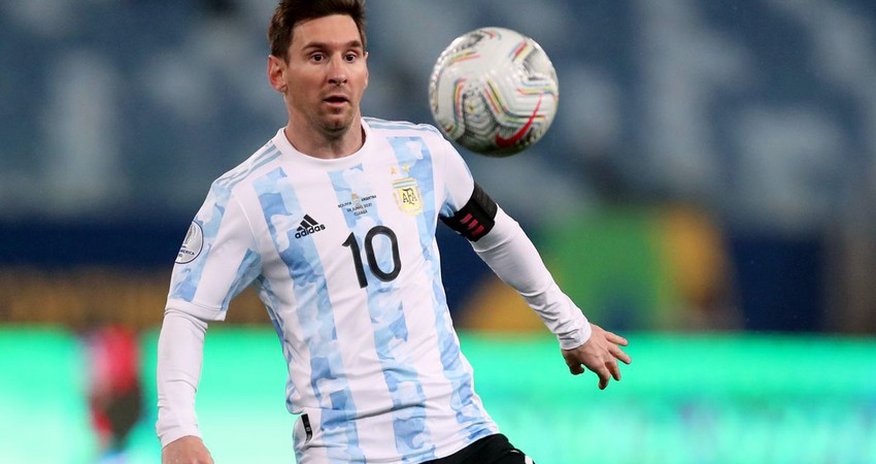 Messi Peleyə məxsus rekordun bir addımlığındadır Messi Peleyə məxsus rekordun bir addımlığındadır