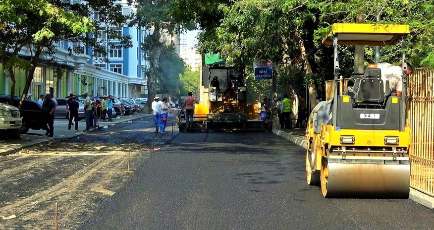 Bakının Nəsimi rayonunda 5 küçə təmir olunub Bakının Nəsimi rayonunda 5 küçə təmir olunub