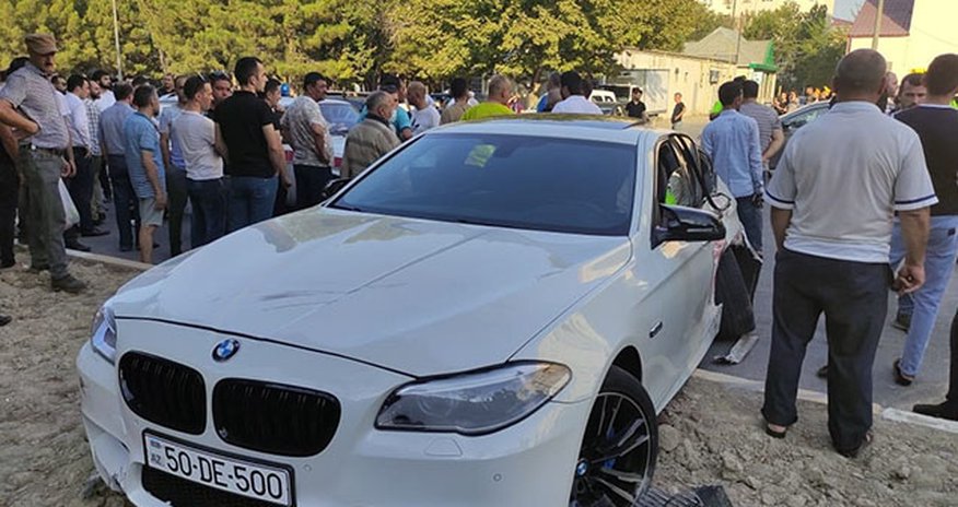 Toy korteji qəzaya düşdü Toy korteji qəzaya düşdü