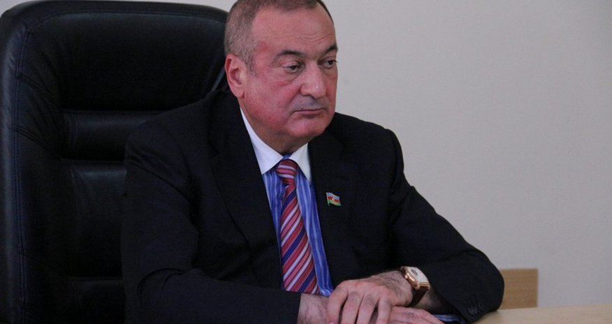 Prezident deputatı təltif edib Prezident deputatı təltif edib