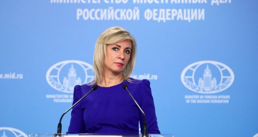 Захарова ответила Зеленскому: кидаешь камни и уезжаешь в Европу Захарова ответила Зеленскому: кидаешь камни и уезжаешь в Европу