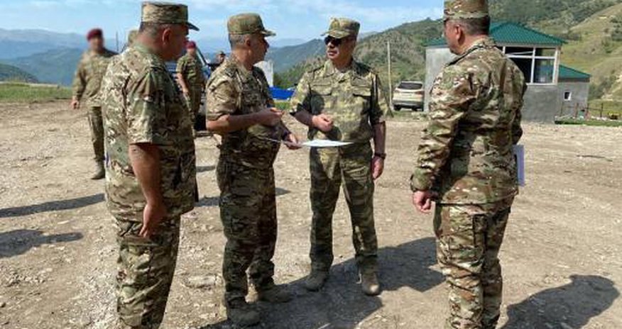 Глава Минобороны Азербайджана ознакомился с ходом строительства учебного полигона в Кельбаджаре Глава Минобороны Азербайджана ознакомился с ходом строительства учебного полигона в Кельбаджаре