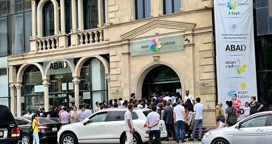 “ASAN xidmət”dəki uzun növbələrlə bağlı açıqlama “ASAN xidmət”dəki uzun növbələrlə bağlı açıqlama