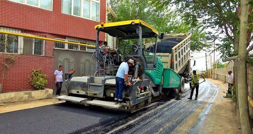 В Бинагадинском районе ремонтируют внутрипоселковые улицы и дороги В Бинагадинском районе ремонтируют внутрипоселковые улицы и дороги