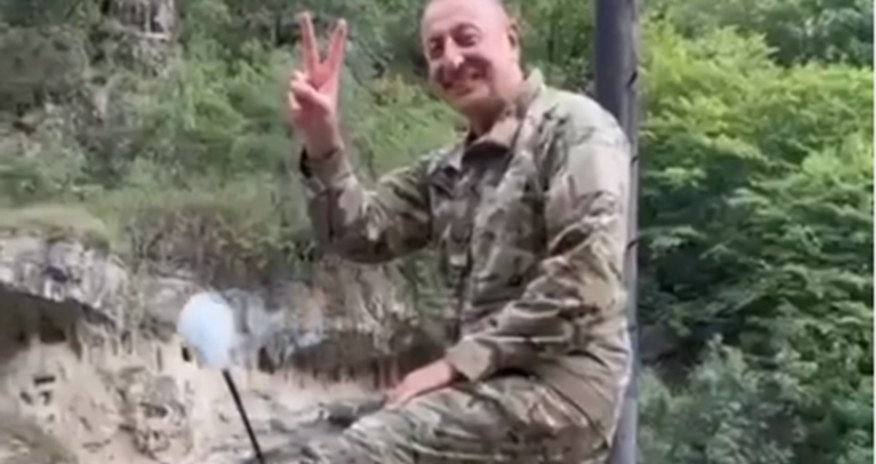 Prezidentlə xanımı “İstisu”da - Video Prezidentlə xanımı “İstisu”da - Video