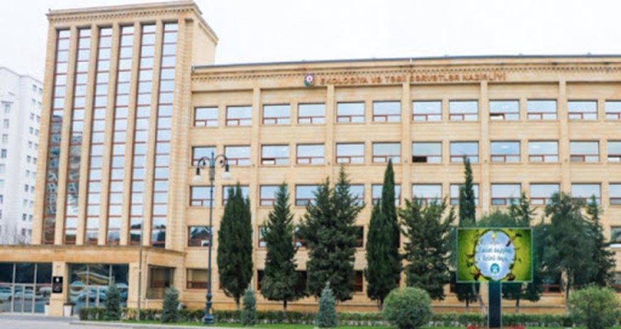 Havanı çirkləndirən müəssisə cəzalandırılıb-FOTOLAR Havanı çirkləndirən müəssisə cəzalandırılıb-FOTOLAR