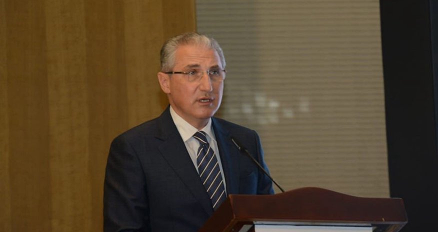 Nazir bütün müşavirlərini vəzifədən azad edibmiş Nazir bütün müşavirlərini vəzifədən azad edibmiş