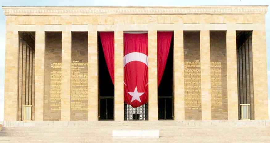MN:Baş Qərargah rəisi Anıtqəbiri ziyarət edib MN:Baş Qərargah rəisi Anıtqəbiri ziyarət edib