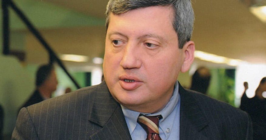 Тофик Зульфугаров призвал власти Азербайджана установить пост в Лачинском коридоре Тофик Зульфугаров призвал власти Азербайджана установить пост в Лачинском коридоре