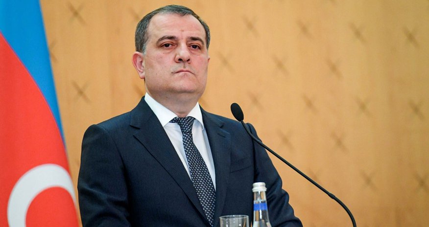 Azerbaijani FM leaves for US Azerbaijani FM leaves for US
