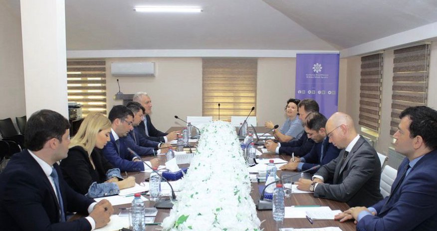 Medianın İnkişafı Agentliyində görüş keçirilib Medianın İnkişafı Agentliyində görüş keçirilib