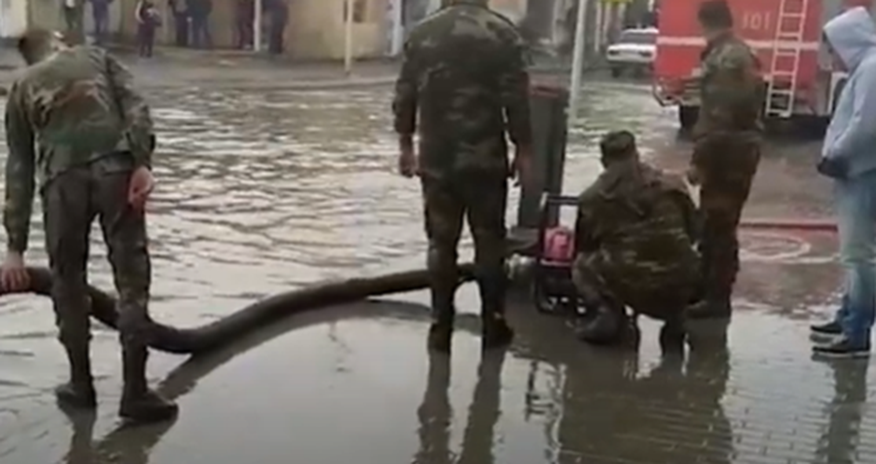 FHN Bakıdakı subasma ilə bağlı məlumat yaydı - Video FHN Bakıdakı subasma ilə bağlı məlumat yaydı - Video