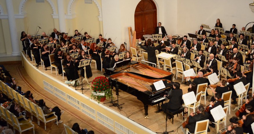 UNEC kollektivi üçün xüsusi KONSERT UNEC kollektivi üçün xüsusi KONSERT
