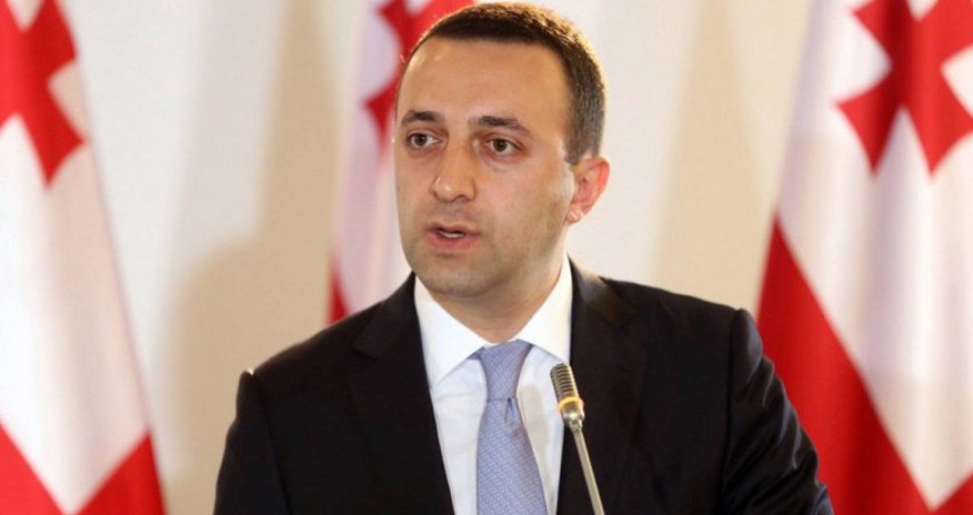 İrakli Qaribaşvili: “Batumidə xilasetmə işlərində 300-ə yaxın xilasedici iştirak edir” İrakli Qaribaşvili: “Batumidə xilasetmə işlərində 300-ə yaxın xilasedici iştirak edir”
