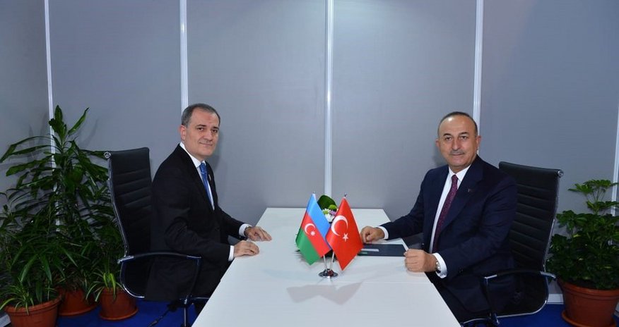 Ceyhun Bayramov Çavuşoğlu ilə görüşdü Ceyhun Bayramov Çavuşoğlu ilə görüşdü