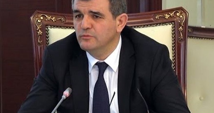 Deputat: "Kitabların bahalılığının günahı gömrükdədir" Deputat: "Kitabların bahalılığının günahı gömrükdədir"