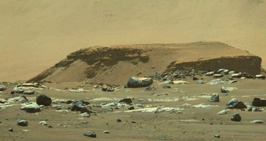 NASA Marsda həyat izlərinə dair foto paylaşıb NASA Marsda həyat izlərinə dair foto paylaşıb