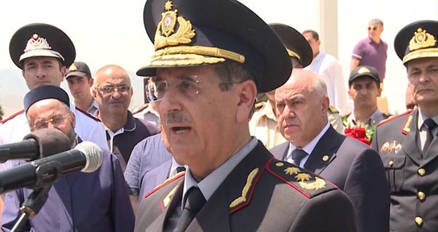Generala ağır itki üz verdi Generala ağır itki üz verdi