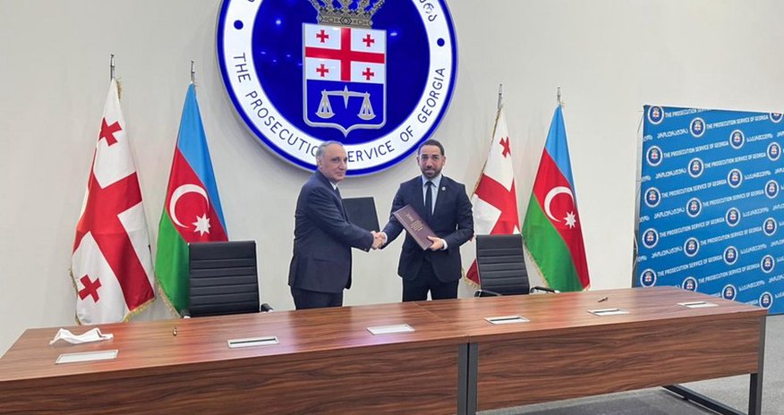 Azerbaijani, Georgian top prosecutors sign memo Azerbaijani, Georgian top prosecutors sign memo