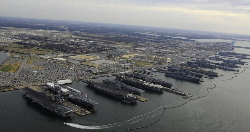 База ВМС США закрыта из-угрозы теракта База ВМС США закрыта из-угрозы теракта