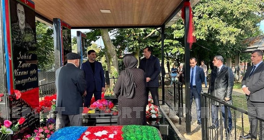 В Лянкяране почтили память шехидов Отечественной войны В Лянкяране почтили память шехидов Отечественной войны
