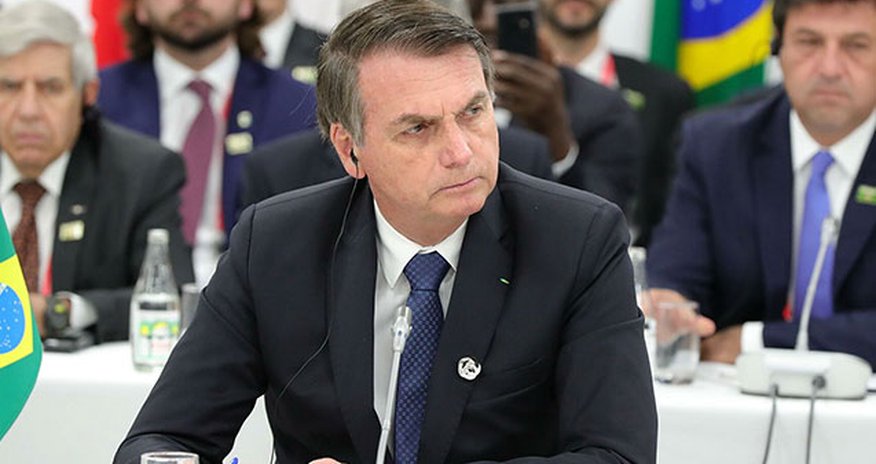 Feysbuk Braziliya Prezidentinin vaksinlə bağlı dediklərini sildi Feysbuk Braziliya Prezidentinin vaksinlə bağlı dediklərini sildi