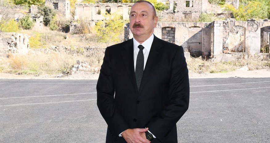 “Şəhidlərimizin adı məktəblərə veriləcək” “Şəhidlərimizin adı məktəblərə veriləcək”