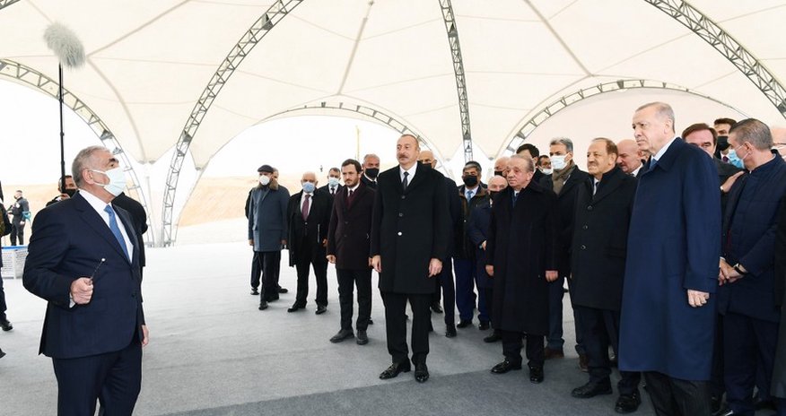 Prezidentlər Əhmədbəyli-Füzuli-Şuşa yolunda tikinti işlərinə baxıblar Prezidentlər Əhmədbəyli-Füzuli-Şuşa yolunda tikinti işlərinə baxıblar