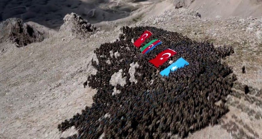 Türkiyə və Azərbaycan hərbçiləri Davraz dağının zirvəsini belə fəth etdi - VİDEO Türkiyə və Azərbaycan hərbçiləri Davraz dağının zirvəsini belə fəth etdi - VİDEO