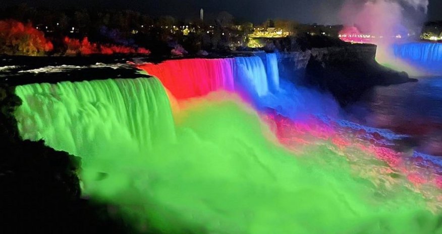 Niagara Falls lit up with colors of Azerbaijani flag Niagara Falls lit up with colors of Azerbaijani flag