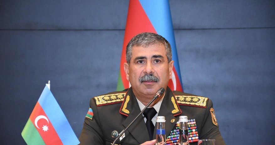 Azerbaijani defense minister leaves for Russia Azerbaijani defense minister leaves for Russia