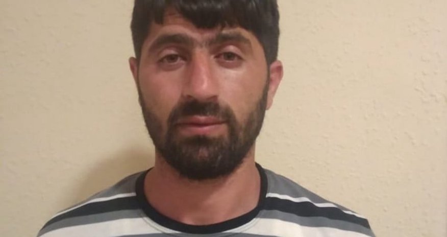 Şəkili dələduz saxlanıldı Şəkili dələduz saxlanıldı