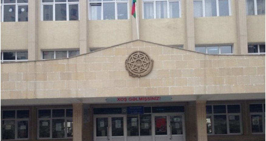 Koronavirusa görə bağlanan məktəb açılıb Koronavirusa görə bağlanan məktəb açılıb