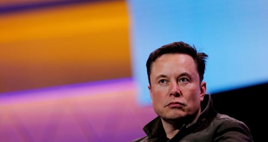 Илон Маск продал свои акции Tesla еще на 930 млн долларов Илон Маск продал свои акции Tesla еще на 930 млн долларов