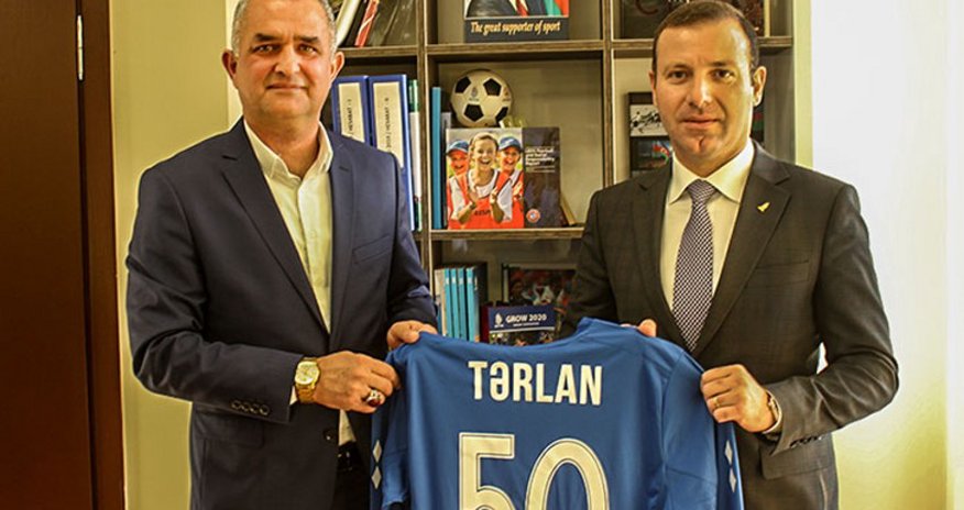 AFFA rəhbərliyi Tərlan Əhmədovu təbrik edib AFFA rəhbərliyi Tərlan Əhmədovu təbrik edib